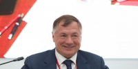 Александр Беглов поздравил Марата Хуснуллина с 60-летием - Spbdnevnik.ru