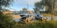 В Орске водитель «ВАЗа» попал в больницу после столкновения с «Приорой» - Комсомольская Правда