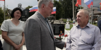 Освятили храм, отремонтировали библиотеку. Алексей Русских в воскресенье работал в Павловском районе - Ulpravda.Ru