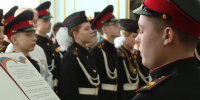 Глава СК России поздравил Севастопольский кадетский корпус с днём образования></div>
	<div class= - Вести.Севастополь