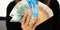 В Омске сотрудница сервиса такси выводила деньги с балансов водителей - Om1.Ru
