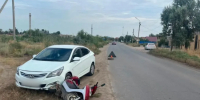 В Трусовском районе Астрахани столкнулись мопед и автомобиль: есть пострадавшая - Bloknot-Astrakhan.Ru