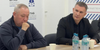 Депутаты «Единой России» обсудили отмену платы за горячее питание в школах, ход благоустройства по депутатским наказам и объявили сбор подписей в поддержку инициативы - Магаданская городская Дума