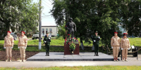 В Усть-Большерецке открыт памятник героям специальной военной операции - Министерство по внутренней политике и развитию Корякского округа