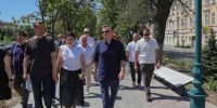 Юрий Слюсарь проинспектировал благоустройство Платовского проспекта в Новочеркасске - Газета Новочеркасские ведомости