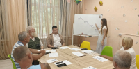 В Яровом стартовала «Школа наставников и соседей»: новый этап проекта «Перспектива» - Минсоцзащиты Алтайского края