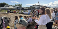 В конно-спортивном клубе «Светозар» в деревне Владимировка прошёл семейный фестиваль «Летние святки» - Комитет по соцзащите населения