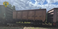 сошедший с жд пути грузовой поезд - Петрозаводск говорит