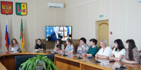В районах области продолжают проходить круглые столы партийного актива по обсуждению народной программы Единой России и статьи секретаря регионального отделения - Единая Россия