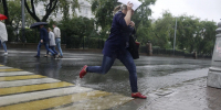 В Уфе объяснили, почему вода после ливня не сразу уходит с улиц - Комсомольская правда