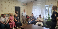 В Апшеронском районе полицейские провели профилактическое мероприятие, направленное на борьбу с мошенничеством - Газета Апшеронский рабочий