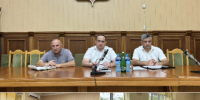 Магомед Эльдерханов провел еженедельное совещание по актуальным вопросам развития Каякентского района - Сетевое издание Вестник Каякентского района