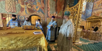 В праздник Смоленской иконы Божией Матери митрополит Кирилл совершил Литургию в Введенском Толгском монастыре города Ярославля - Казанская Епархия