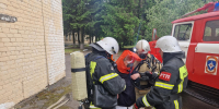 Пожарные тренировались тушить возгорание в районной больнице - МЧС