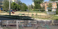Детская площадка в Астрахани получила вторую жизнь после вмешательства прокуратуры - Комсомольская Правда
