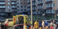 Девочка-подросток на питбайке врезалась в автомобиль в Южно-Сахалинске - News.Astv.Ru