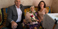 В гостях у ветерана - Единая Россия