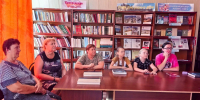 В Сетищенской сельской библиотеке состоялась встреча-беседа с настоятелем храма Покрова Пресвятой Богородицы села Сетище - Валуйская епархия
