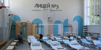 Для жителей, которым пришлось покинуть квартиры, в лицее № 3 развернули пункт временного размещения - Менделеевские новости