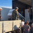 Жителям Октябрьского, пострадавшим от паводка, передали холодильники и плиты - Комсомольская Правда