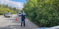 Смертельное ДТП с грузовиком у дома №12 на улице Новгородцева в Екатеринбурге(2026)|Фото: Управле­ние Госавтоинспекции ГУ МВД России по Св­ердловской области - Накануне.Ru