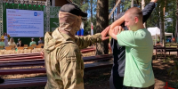 В Череповецком округе сотрудники ОМОН «Титан» Росгвардии провели специальное занятие для участников молодежного фестиваля - Росгвардия