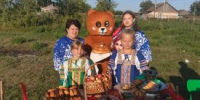 В шумихинском селе запустили голубей и открыли «хлебосольные ряды» - Новый мир