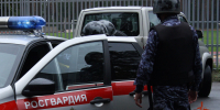 Росгвардейцы задержали мужчину, запустившего табуретом в родственницу за замечание о пьянстве - Росгвардия