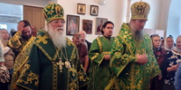 Митрополит Лев и Епископ Пахомий совершили Литургию в Николо-Косинском монастыре - Новгородская епархия