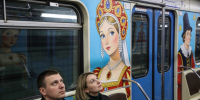 Поезд с героями сказок начал курсировать на синей ветке метро Петербурга - Peterburg2.Ru