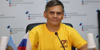 Третьим в ходе пресс-конференции выступил Зиновьев Сергей Николаевич - Справедливая Россия