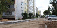 Депутаты проверили ход благоустройства двора на ул. Маяковского, д.4 - ТК Наш Регион 33