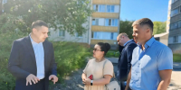 В Ленинском районе продолжаются работы по отсыпке асфальтовым сколом проблемных участков дорог частного сектора - Администрация г. Барнаул