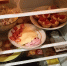 Вставила лист бумаги в дверь - холодильник больше не течет, а продукты остаются свежими: ценный совет мастера - Prochepetsk.ru