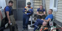 Появились кадры со спасателями после атаки БПЛА в Новороссийске - ТК Краснодар
