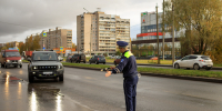 Новгородские сотрудники ГАИ выявляют пьяных водителей как днём, так и ночью - Газета Новгород