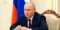 Путин с борта крейсера "Варяг" наблюдал за завершающей стадией учений Тихоокеанского флота - M24.Ru