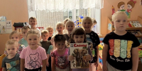 «О слонах на страницах книг» – громкое чтение, провела заведующая Красноборской поселковой библиотекой Полина Платонова. - Межпоселенческая ЦБС