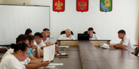 Заседание депутатской комиссии Совета Ейского района - Администрация Ейского района