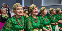 Участники «Московского долголетия» выступят с хором и покажут коллекции одежды на фестивале «Русский КоТ» - Департамент соцзащиты