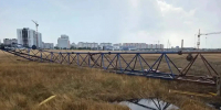 В Евпатории рухнул башенный кран - Комсомольская правда