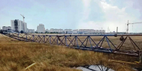 В Крыму на стройке рухнул высотный кран с крановщицей в кабине - Комсомольская Правда
