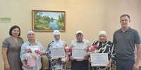 Ветеранов птицефабрики «Яратель» торжественно наградили за вклад в развитие сельского хозяйства Татарстана - Камская новь