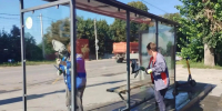 На улице Ударников обновляют остановочные павильоны - LipetskNews.Ru