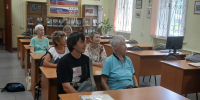 В Комсомольском-на-Амуре городском архиве проведена экскурсия для участников проекта "Хабаровское долголетие" - Комитет по делам ЗАГС и архивов