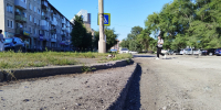 Изображение к статье - Старый асфальт фрезеруют на Комарова в Абакане - Медиагруппа Юг Сибири