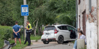 В Улан-Удэ машина после ДТП вылетела на тротуар и врезалась в ворота - Газета Номер один