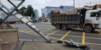 Огромная пробка образовалась из-за ДТП на площади Лядова - фото 3 - vGorodeN.Ru