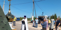 Освящён купол для часовни в посёлке Зеледеево - Епархия