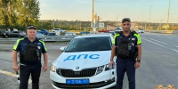 Инспекторы ДПС в Ростовской области спасли девочку, потерявшую сознание в машине - Комсомольская правда